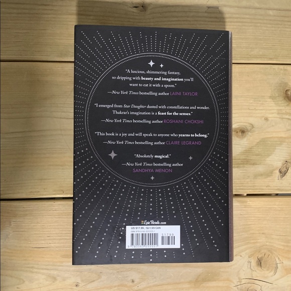 Signed Owlcrate Star Daughter Hardcover Book by Shveta Thakrar - Picture 2 of 8